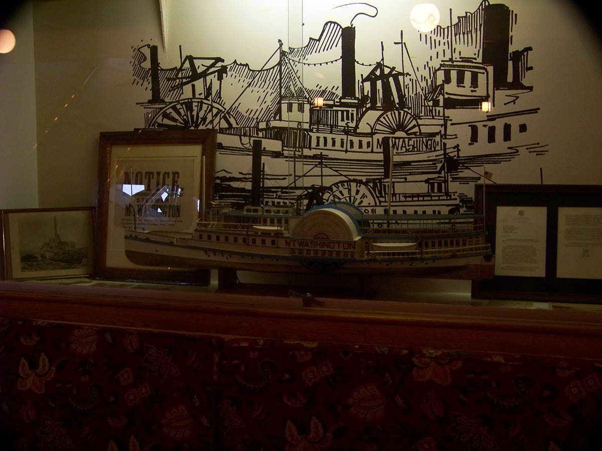 MS Mount Washington Cruise Ship on Lake Winnipesaukee NH Attractions