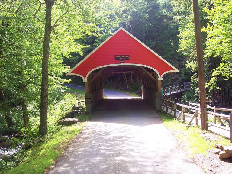 Flume Covered Bridge Lincoln NH - New Hampshire's Most ...