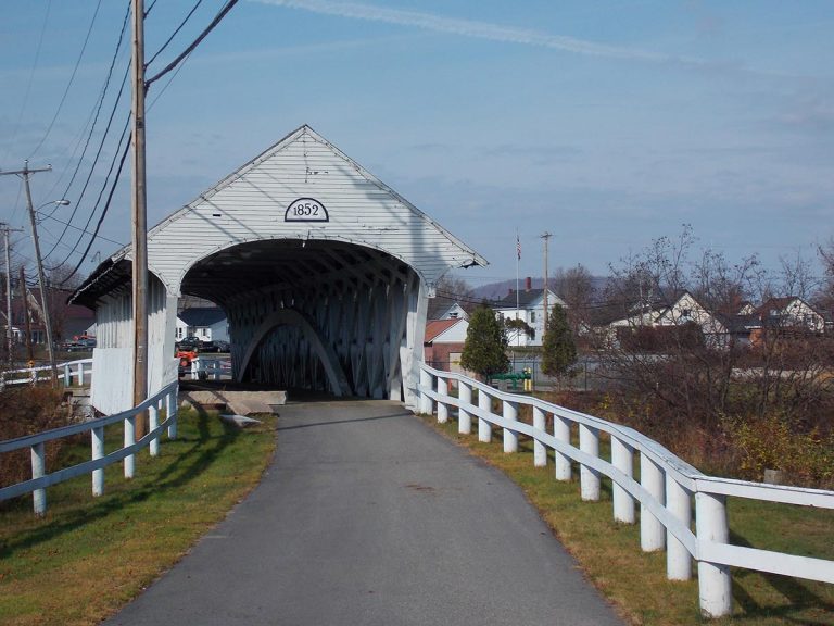 Groveton Covered Bridge 2 768x576